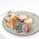 Otel Logis Restaurant - Le Clos Deauville Gatien 3*