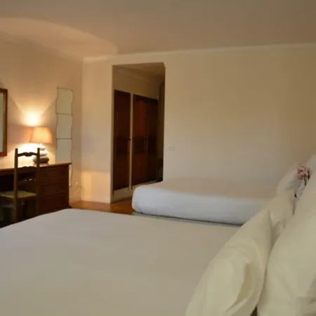 ホテル Logis Restaurant - Le Clos Deauville Gatien 3*