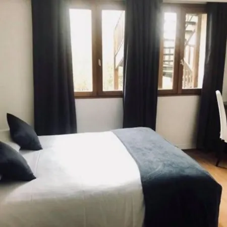 ホテル Logis Restaurant - Le Clos Deauville Gatien