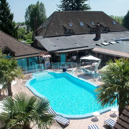 Logis Restaurant - Le Clos Deauville Gatien ホテル Saint-Gâtien-des-Bois