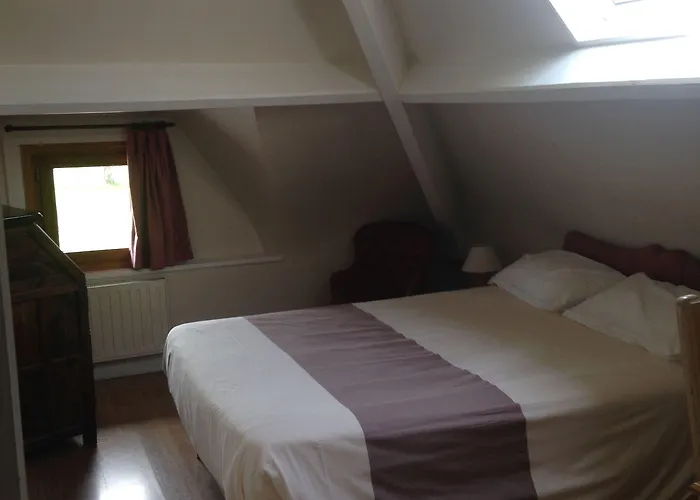 Logis Restaurant - Le Clos Deauville Gatien Hotel Saint-Gâtien-des-Bois