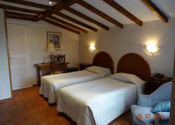 Logis Restaurant - Le Clos Deauville Gatien Hotel Saint-Gâtien-des-Bois