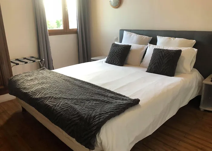 Hotel Logis Restaurant - Le Clos Deauville Gatien