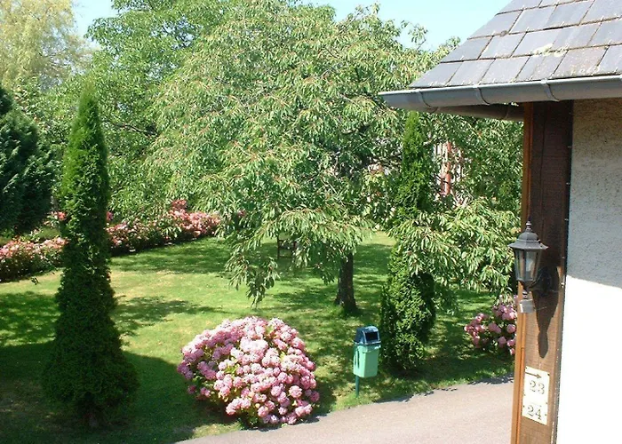 Logis Restaurant - Le Clos Deauville Gatien Hotel