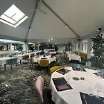Hotel Logis Restaurant - Le Clos Deauville Gatien 3*