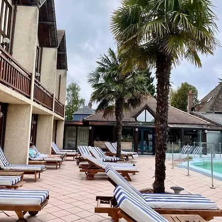 Logis Le Clos Deauville Gatien 3* Saint-Gâtien-des-Bois