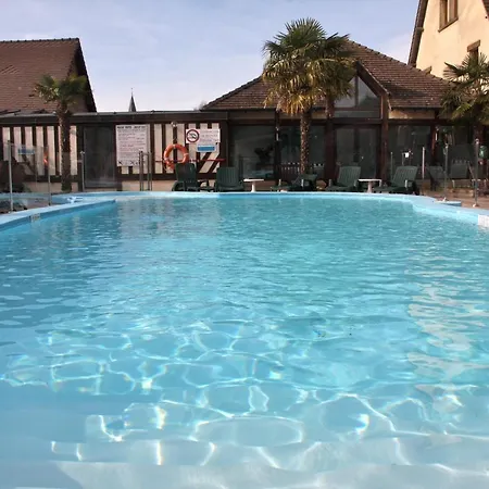 Logis Le Clos Deauville Gatien 3* Saint-Gâtien-des-Bois