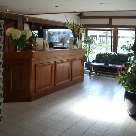 Logis Restaurant - Le Clos Deauville Gatien Saint-Gâtien-des-Bois