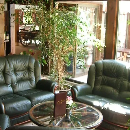 Logis Le Clos Deauville Gatien Hotel