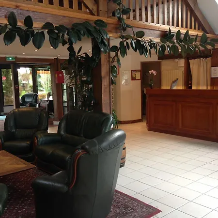 Logis Le Clos Deauville Gatien Hotel Saint-Gâtien-des-Bois