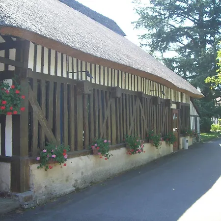 Logis Le Clos Deauville Gatien Hotel