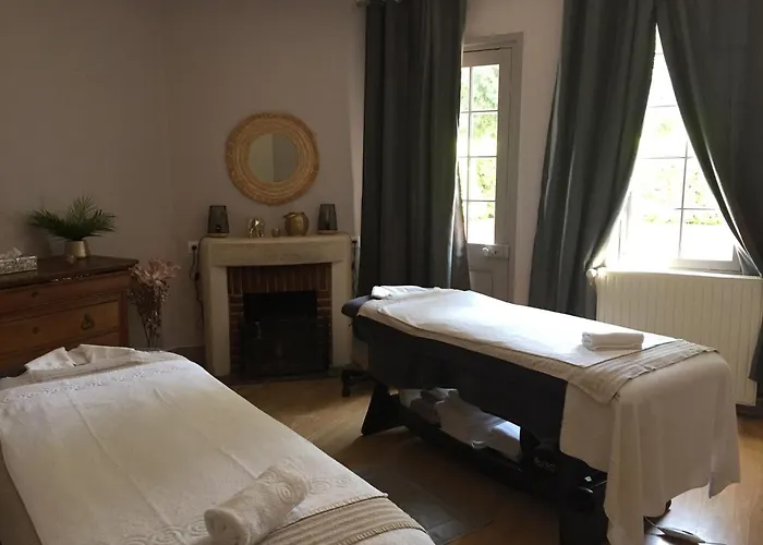 Logis Le Clos Deauville Gatien Hotel Saint-Gatien-des-Bois