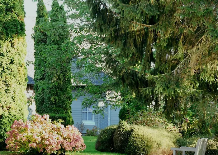 Hotel Logis Le Clos Deauville Gatien 3*