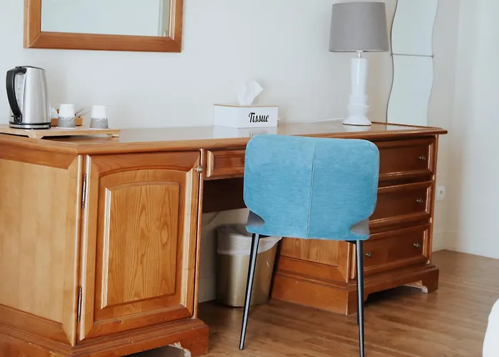 Logis Restaurant - Le Clos Deauville Gatien 3*