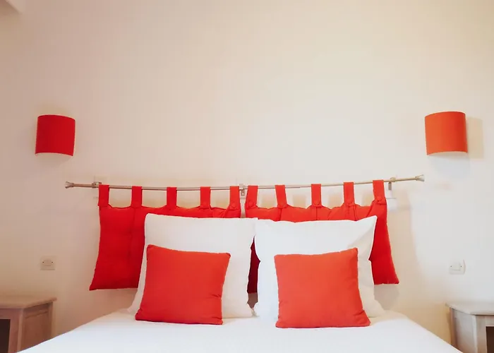 Logis Restaurant - Le Clos Deauville Gatien 3*