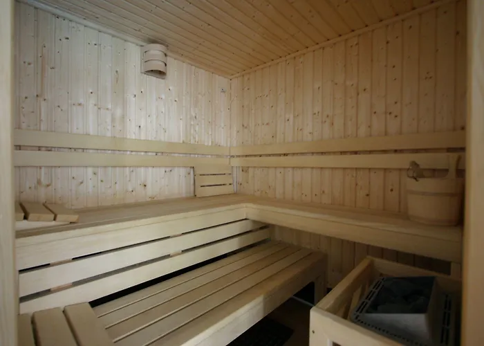 Logis Le Clos Deauville Gatien Hotel 3*