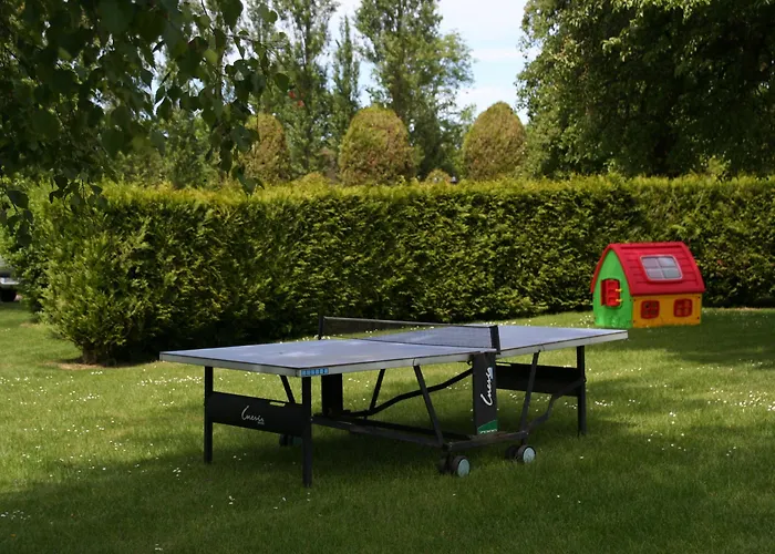 Logis Le Clos Deauville Gatien Hotel 3*