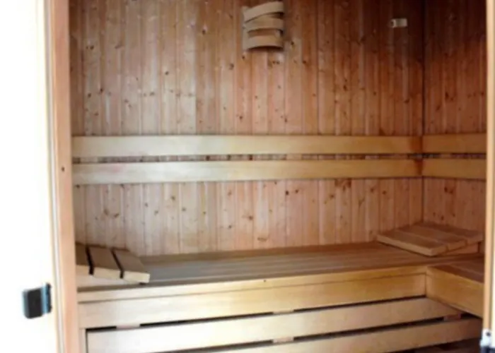 Logis Restaurant - Le Clos Deauville Gatien 3*